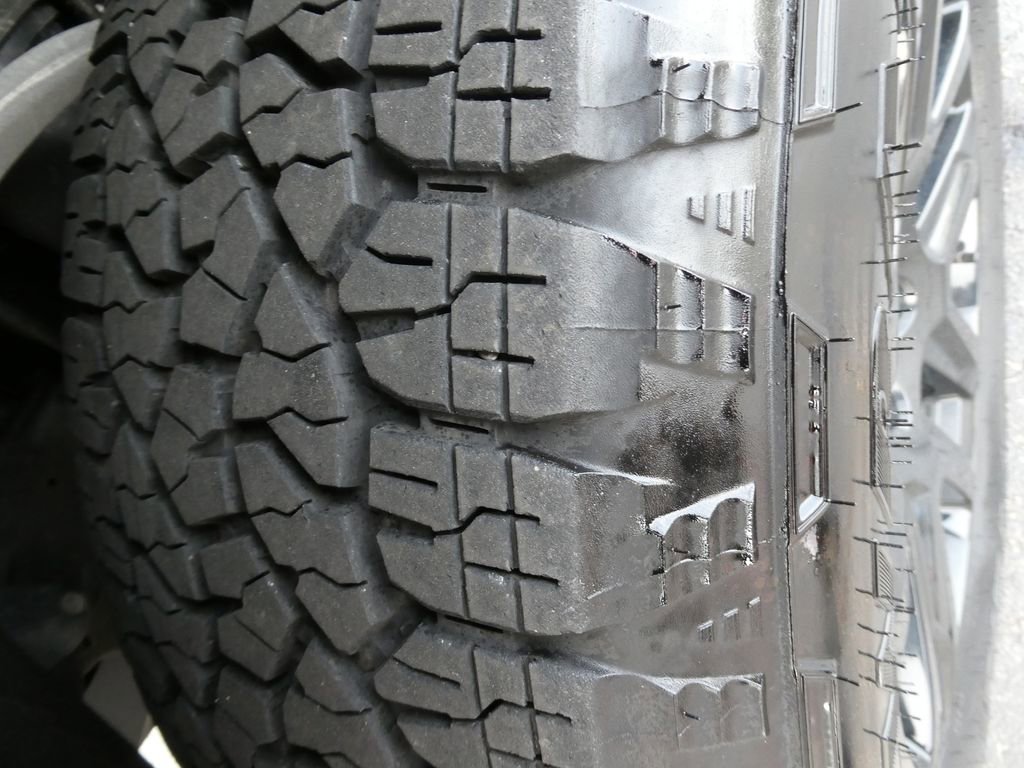 Certified 2025 Chevrolet Silverado 1500 RST image 12