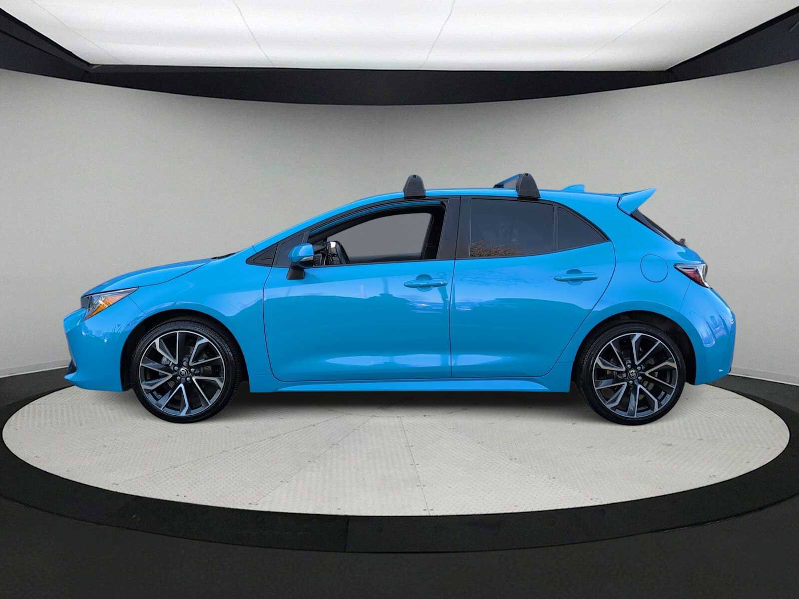 Used 2020 Toyota Corolla Hatchback image 5
