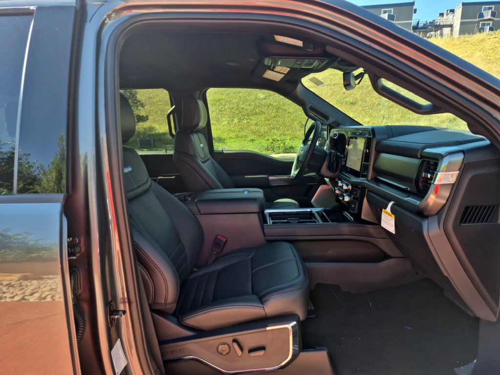 New 2026 Ford F350 Platinum AWD/4WD image 28