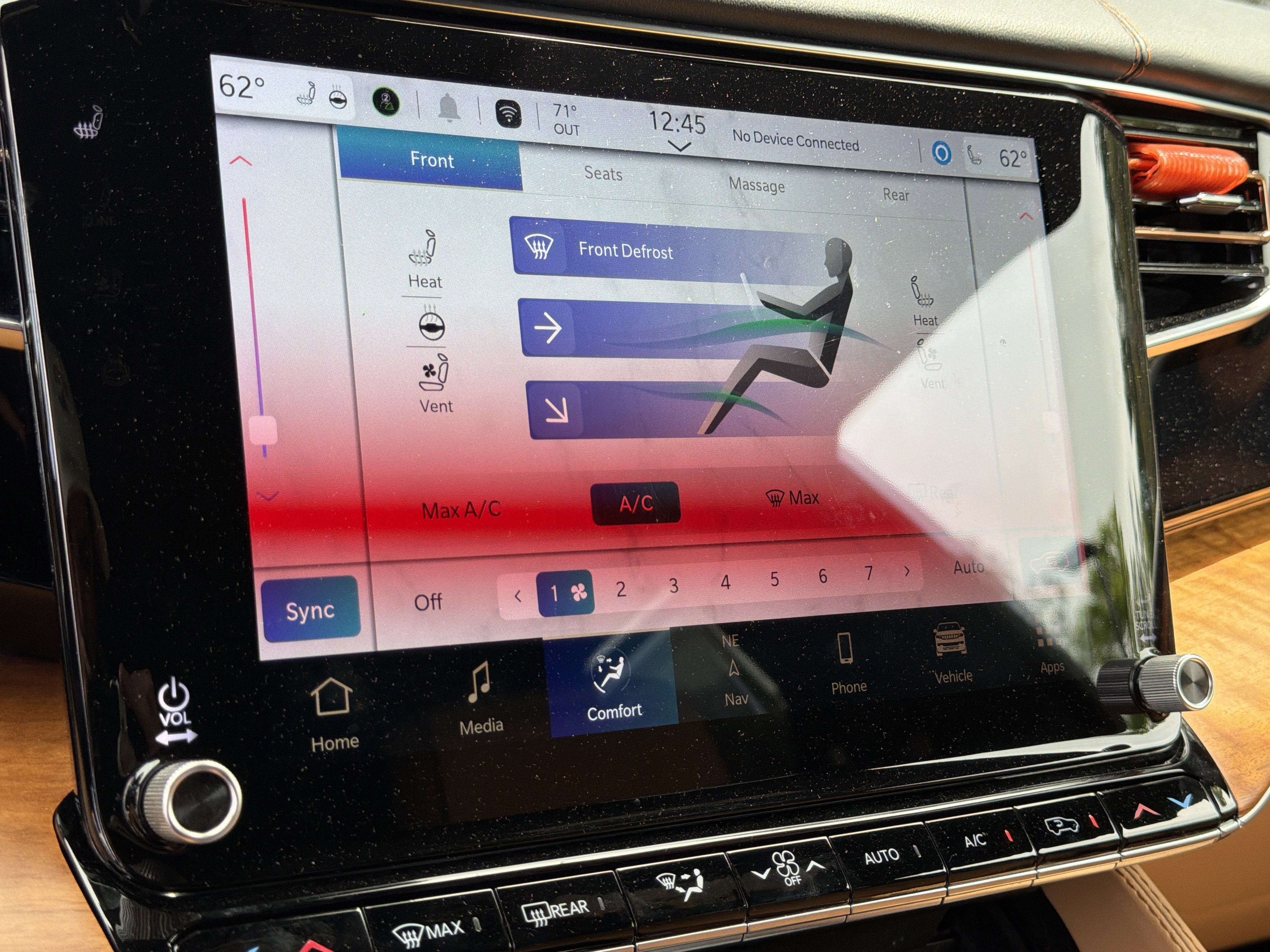 Used 2025 Jeep Grand Wagoneer Series III w/ Rear Seat Video Group 1 image 37