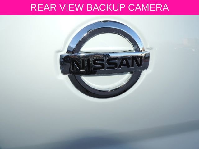 Used 2021 Nissan Titan SV w/ SV Convenience Package image 13