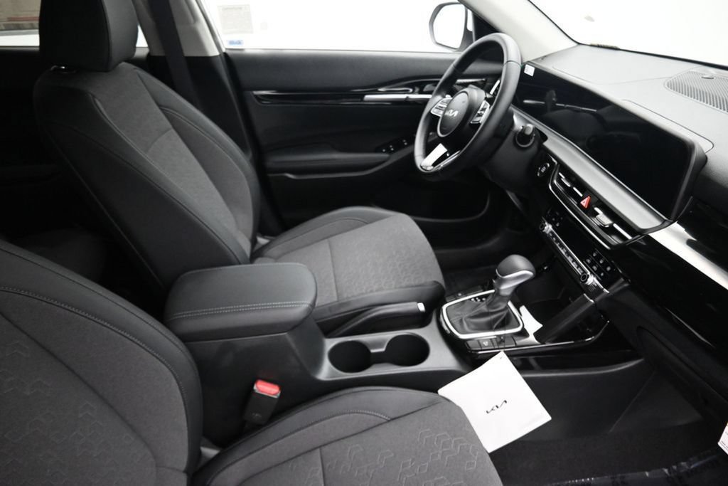 New 2026 Kia Seltos S FWD image 20