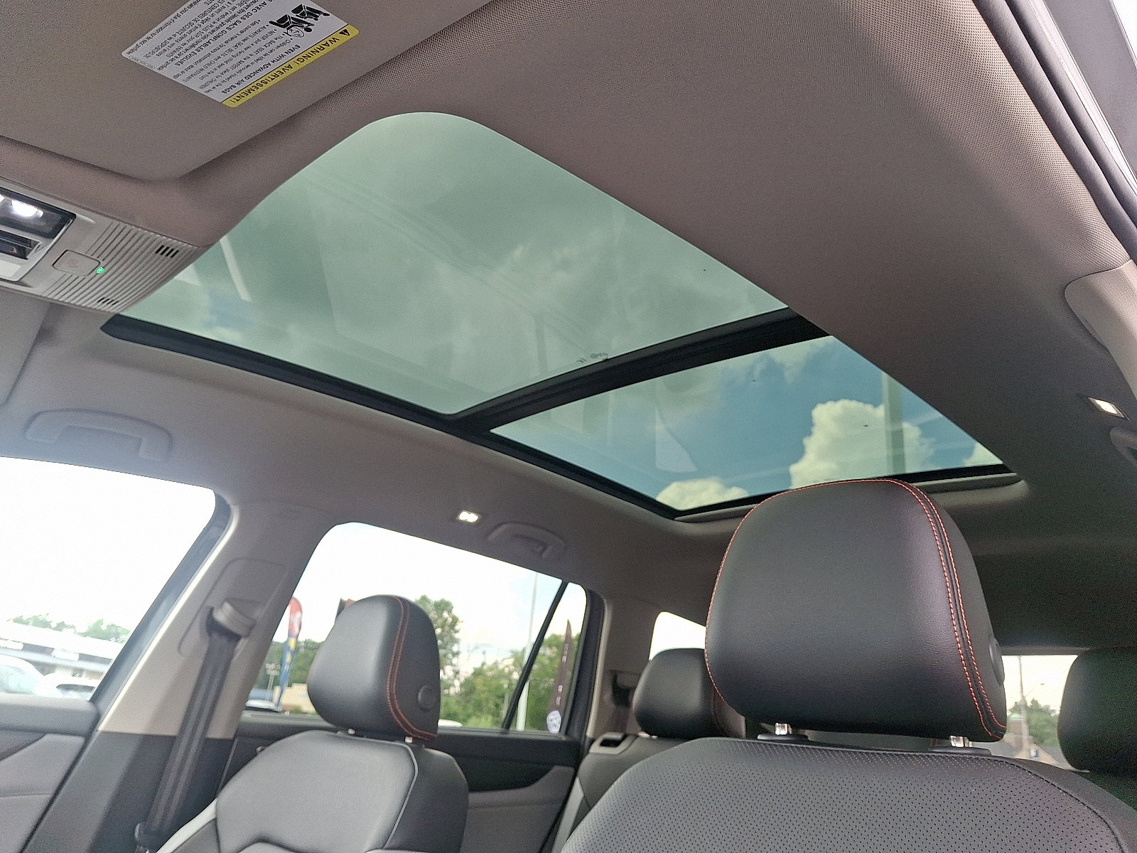 Certified 2025 Volkswagen Atlas Peak Edition SE image 15