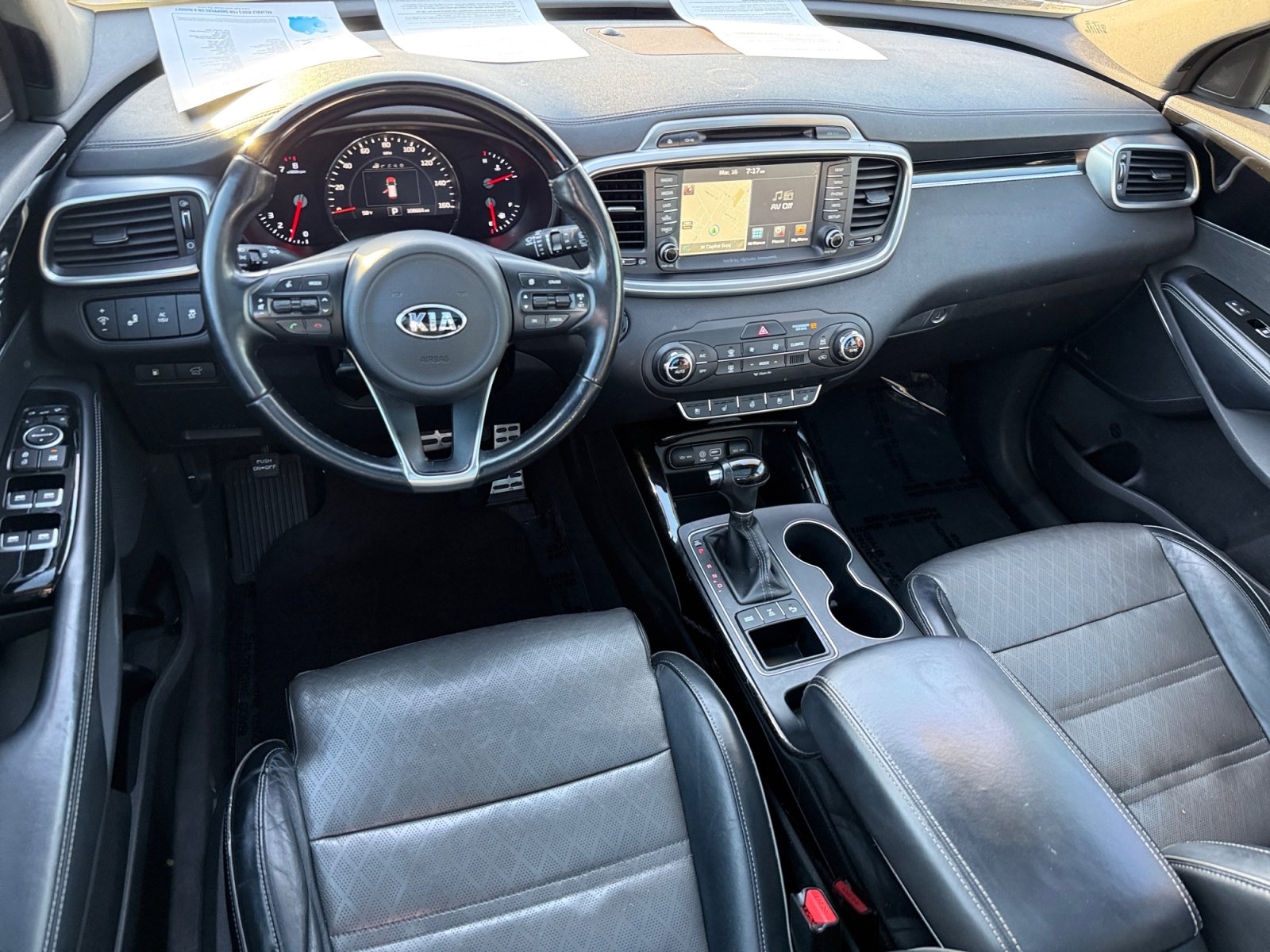 Used 2016 Kia Sorento SX image 15