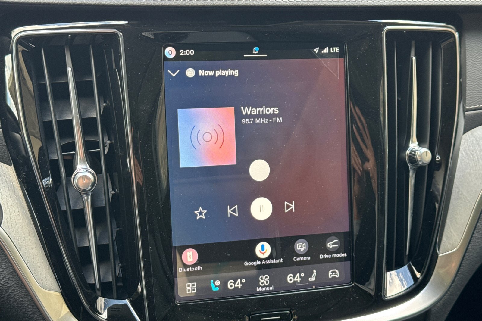 New 2026 Volvo V60 B5 Cross Country Ultra w/ Climate Package AWD/4WD image 17