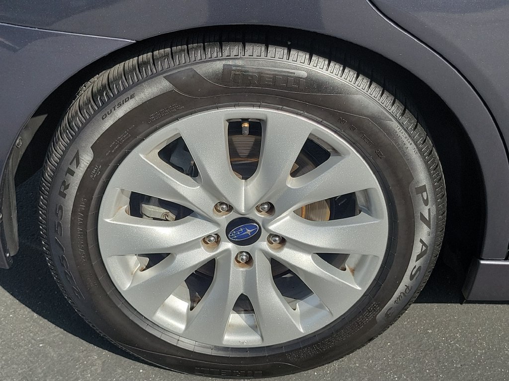 Used 2017 Subaru Legacy 2.5i Premium AWD/4WD image 7