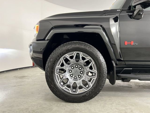 Used 2025 GMC Hummer EV 3X w/ LPO, Sport Package image 34