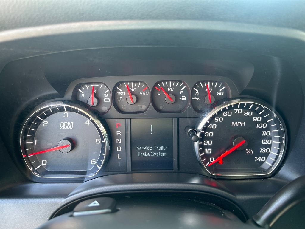 Used 2018 Chevrolet Silverado 1500 Custom w/ Custom Value Package AWD/4WD image 19