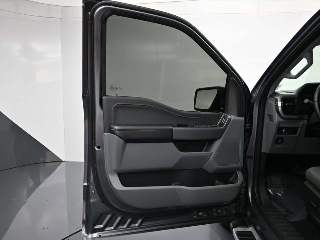 Used 2024 Ford F150 XLT w/ Mobile Office Package image 11