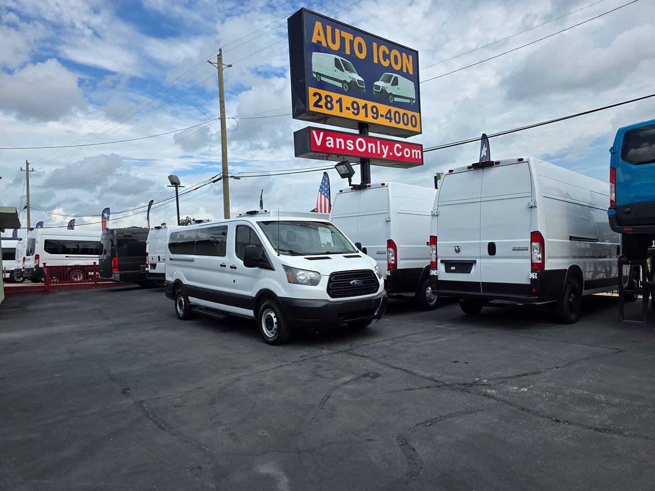 Used 2019 Ford Transit 350 XL RWD image 29