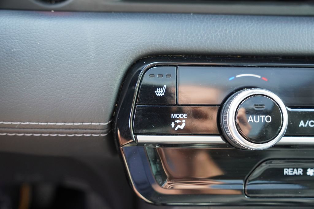Used 2023 Honda Pilot Touring image 33