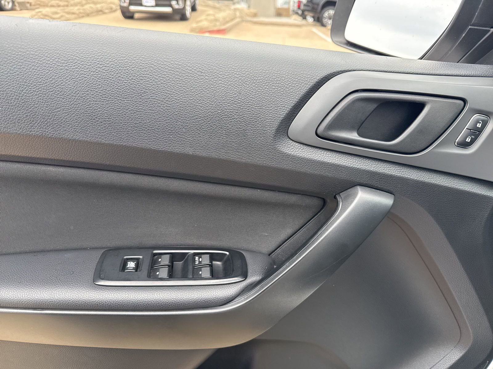 Used 2019 Ford Ranger XL w/ Equipment Group 101A Mid image 11