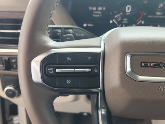 Used 2025 GMC Yukon Denali w/ Sun & Power Step Package RWD image 28