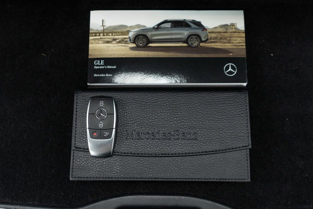 Used 2022 Mercedes-Benz GLE 350 4MATIC image 62