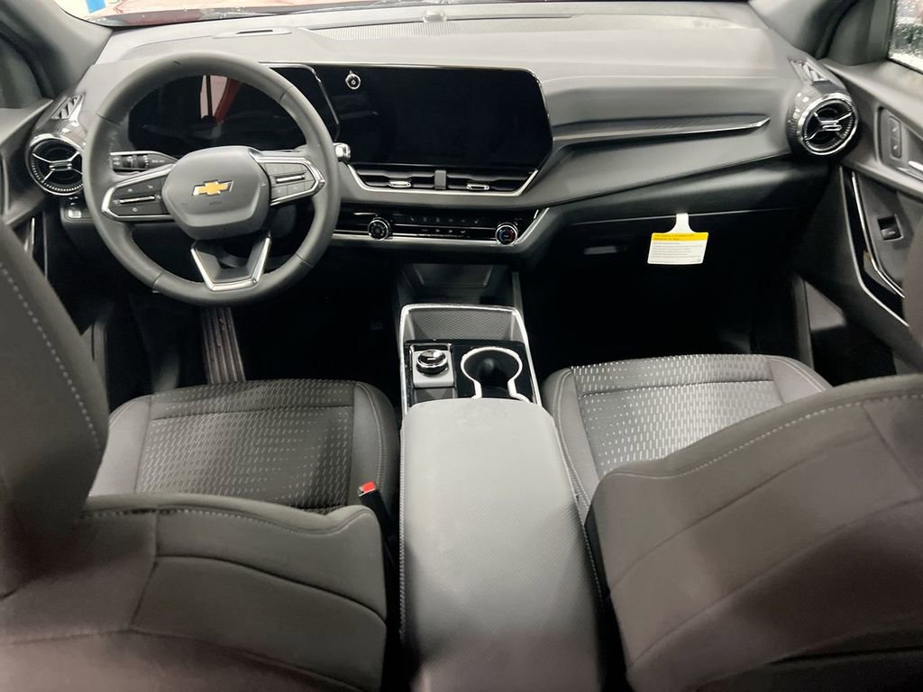 Used 2026 Chevrolet Equinox LT image 10