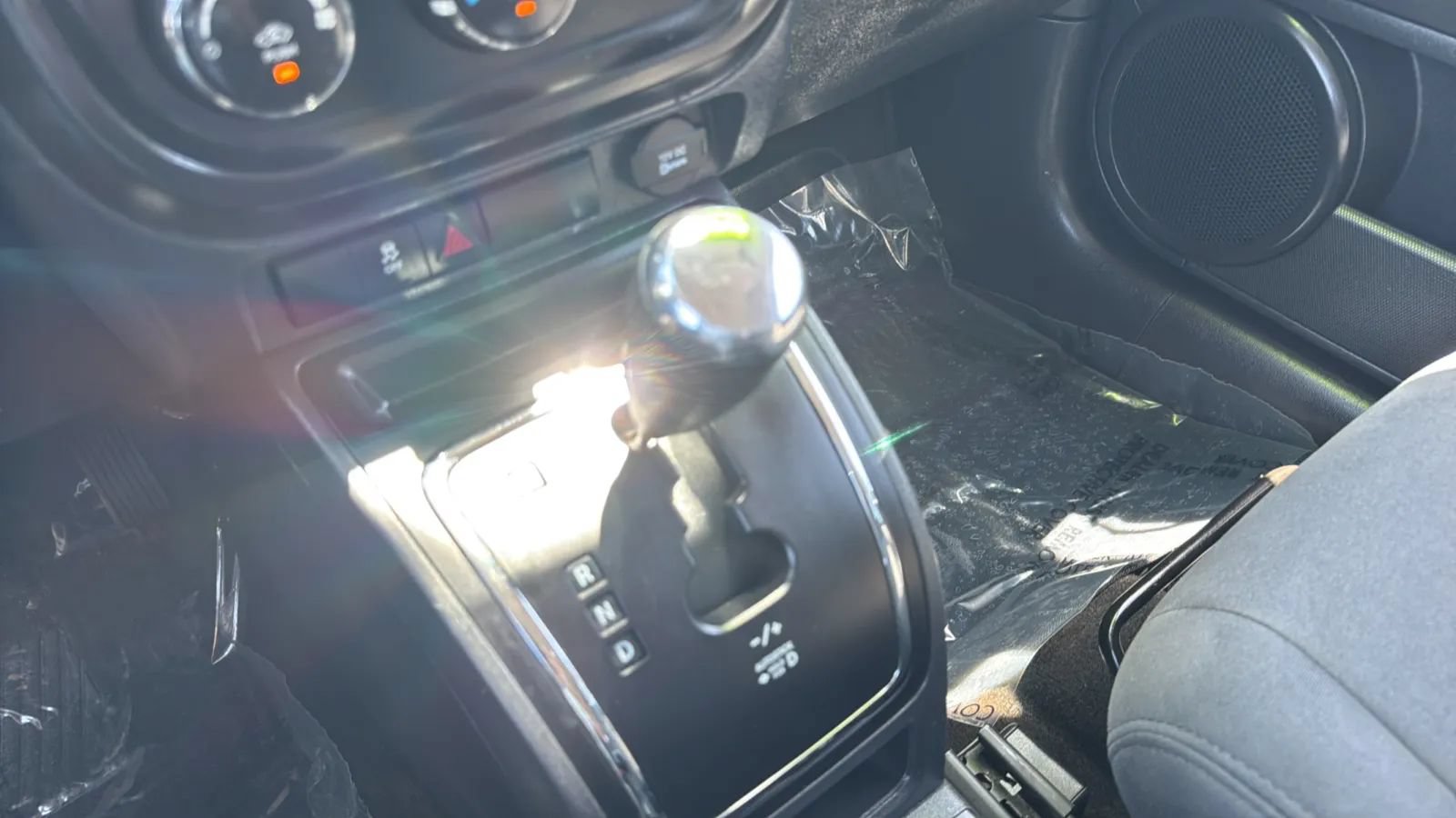 Used 2016 Jeep Compass Sport w/ Power Value Group FWD image 17