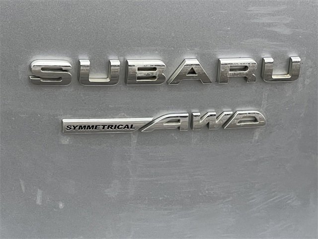 Used 2023 Subaru Outback Premium image 2