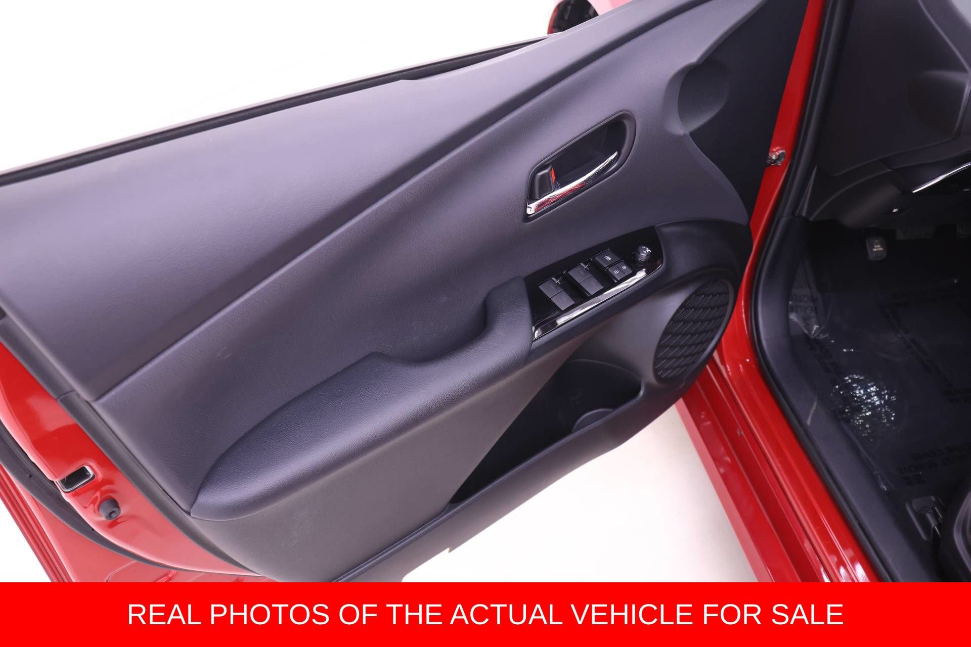Certified 2019 Toyota Prius Limited w/ Premium Convenience Package FWD image 10