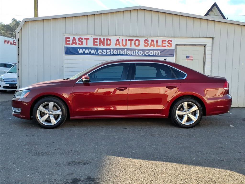 Used 2015 Volkswagen Passat 1.8T Limited Edition image 2
