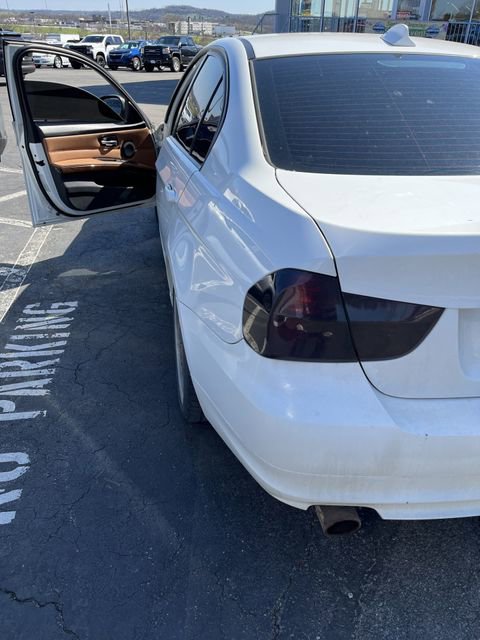 Used 2011 BMW 328i xDrive Sedan image 8