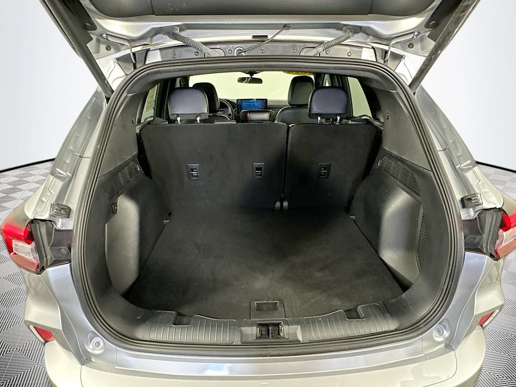 Used 2024 Ford Escape ST-Line w/ Tech Pack #1 AWD/4WD image 32