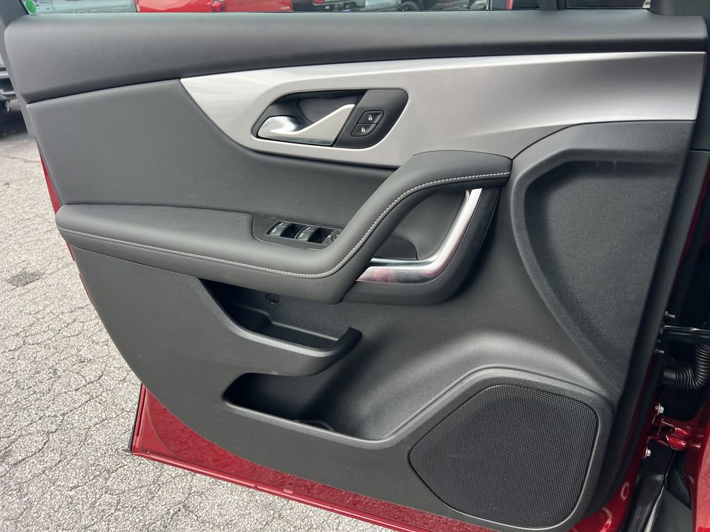 New 2026 Chevrolet Blazer LT w/ Midnight/Sport Edition image 13