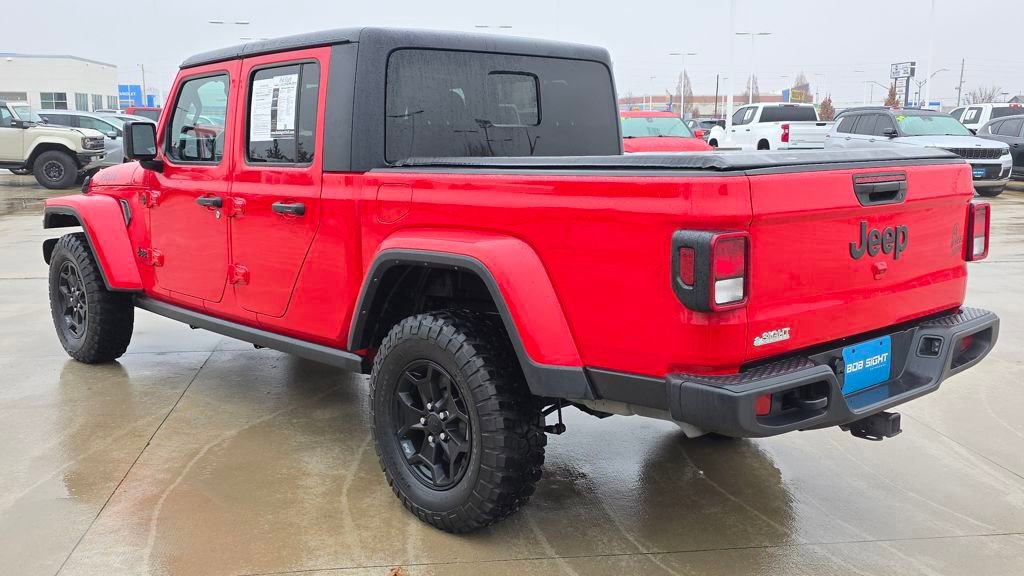 Used 2021 Jeep Gladiator Willys image 3