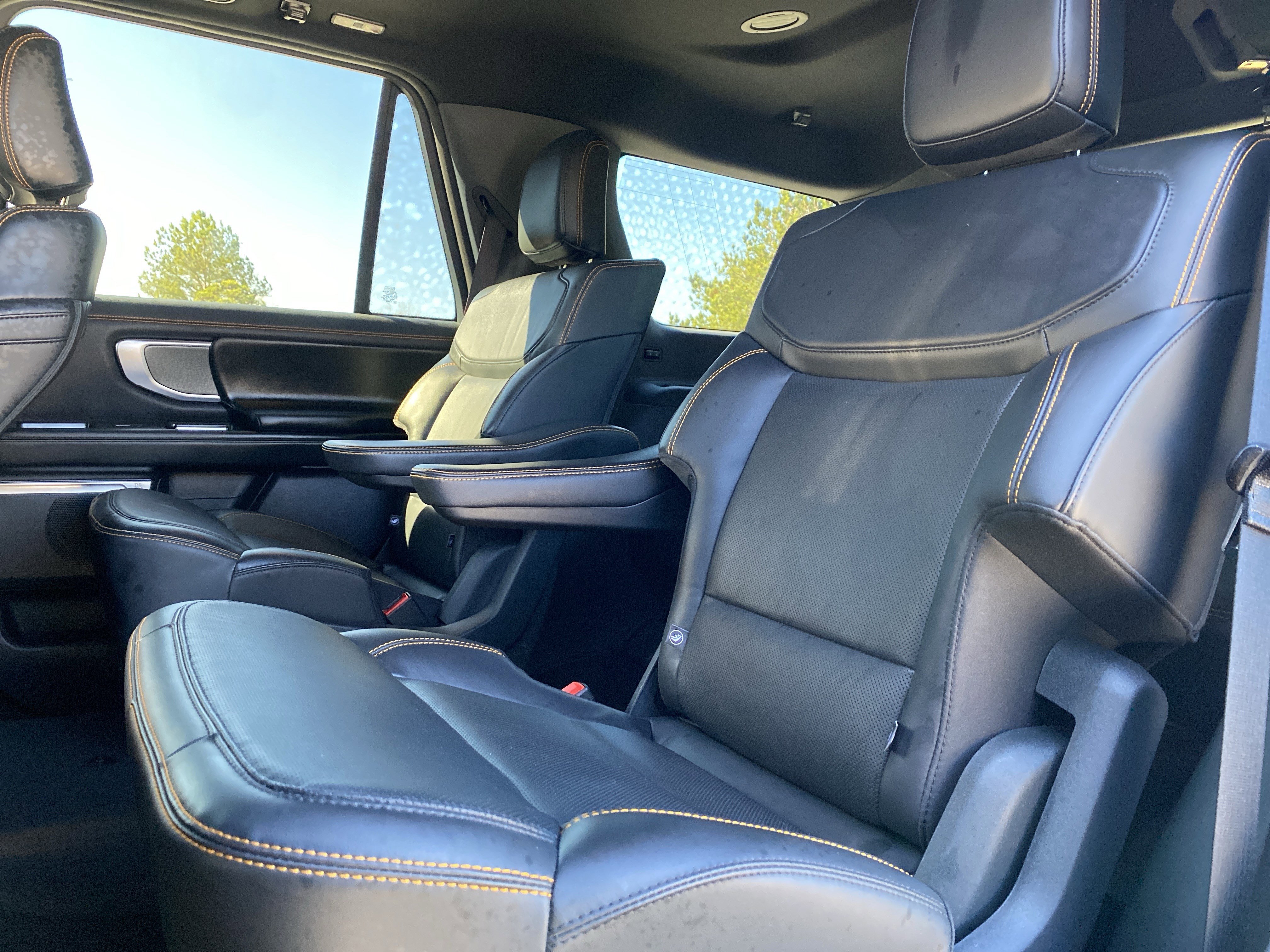 Used 2025 Ford Expedition Tremor image 8