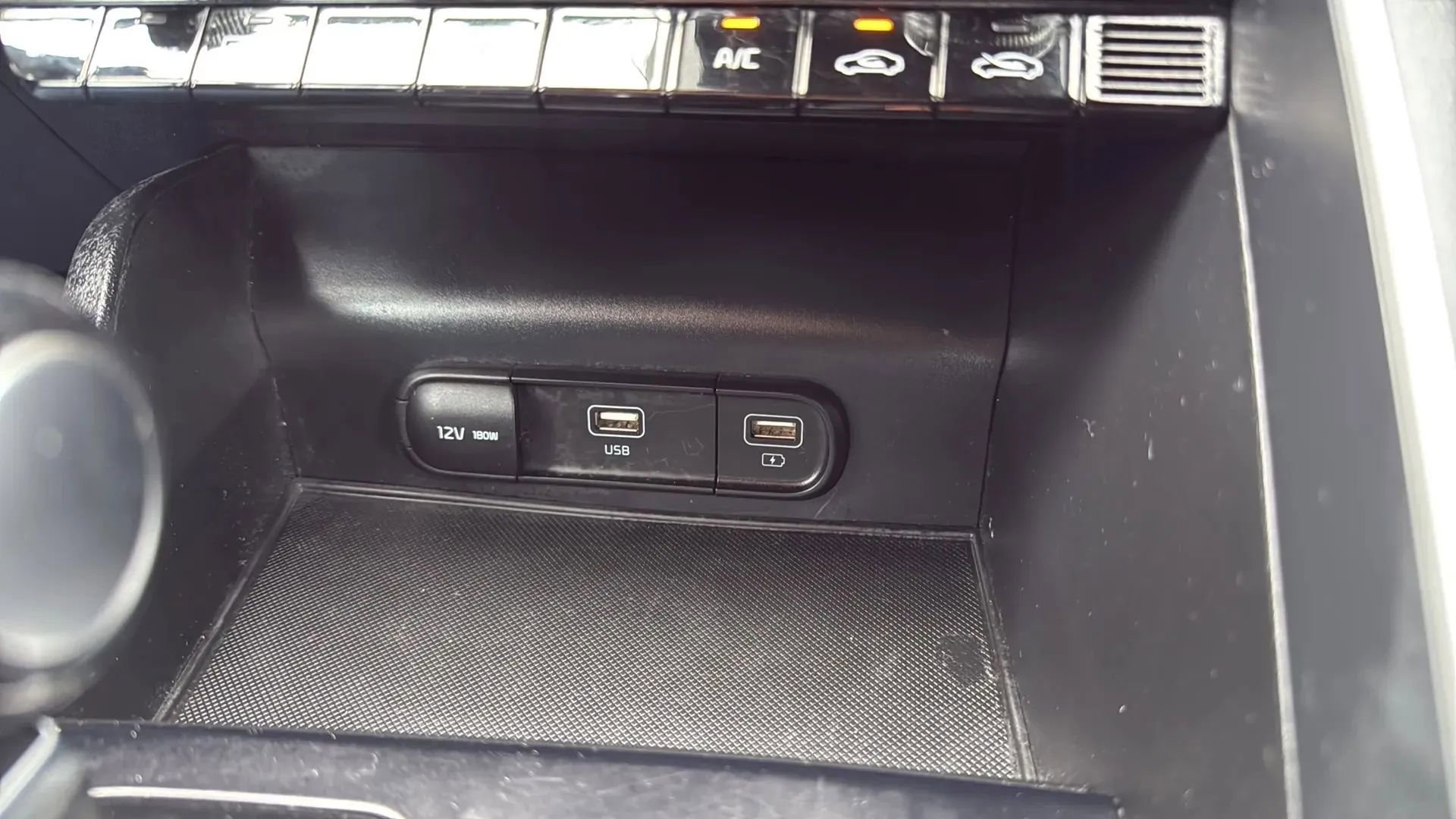 Used 2022 Kia K5 GT-Line FWD image 19