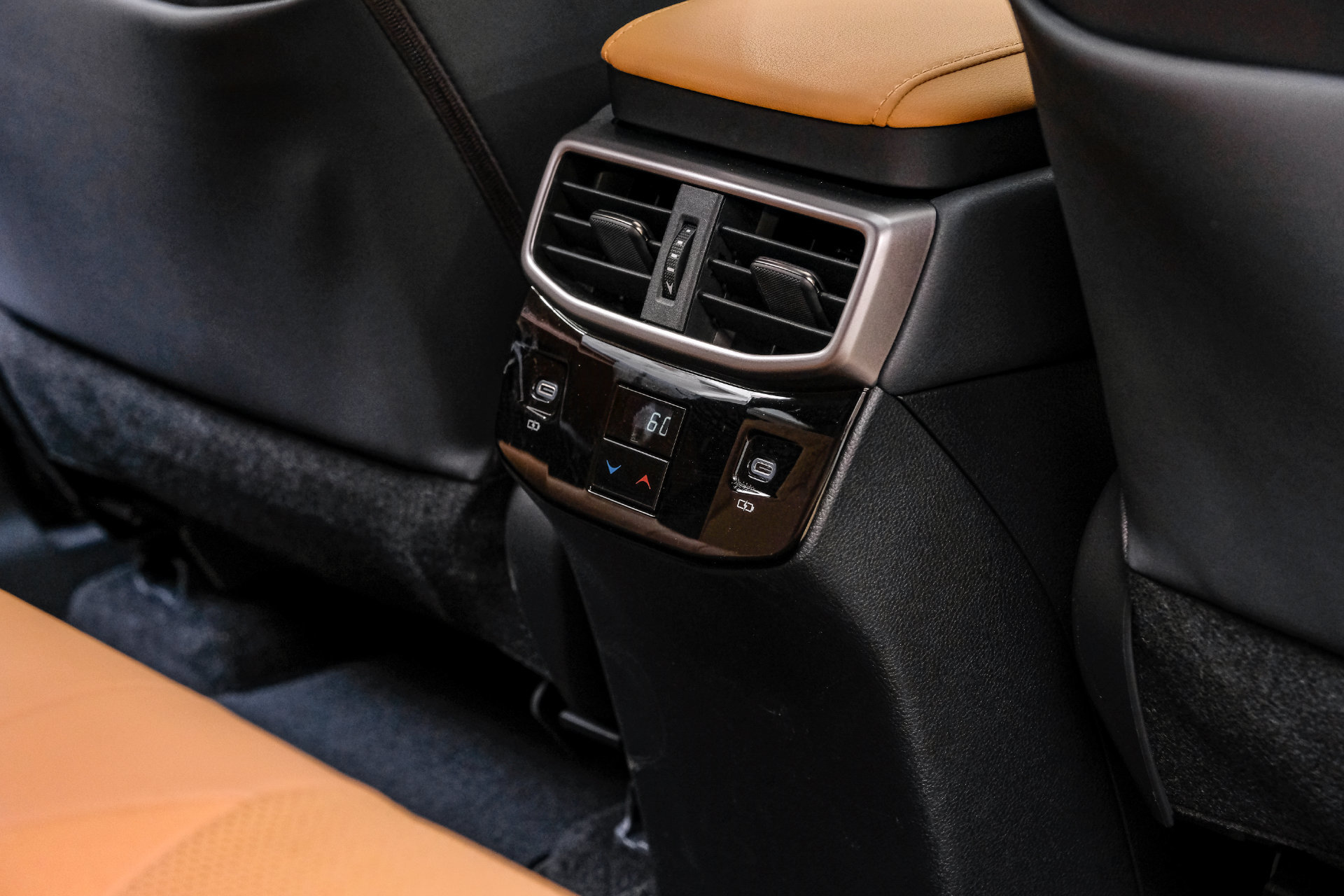 Used 2024 Lexus RX 350 Premium w/ Cold Area Package FWD image 40
