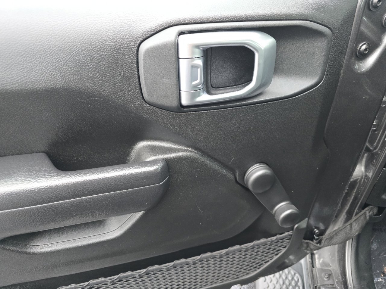 Used 2024 Jeep Gladiator Sport image 26