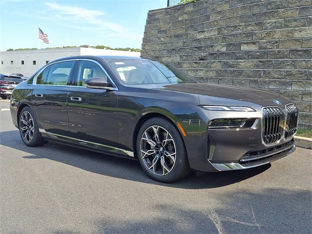 New 2026 BMW i7 eDrive50 w/ Premium Package