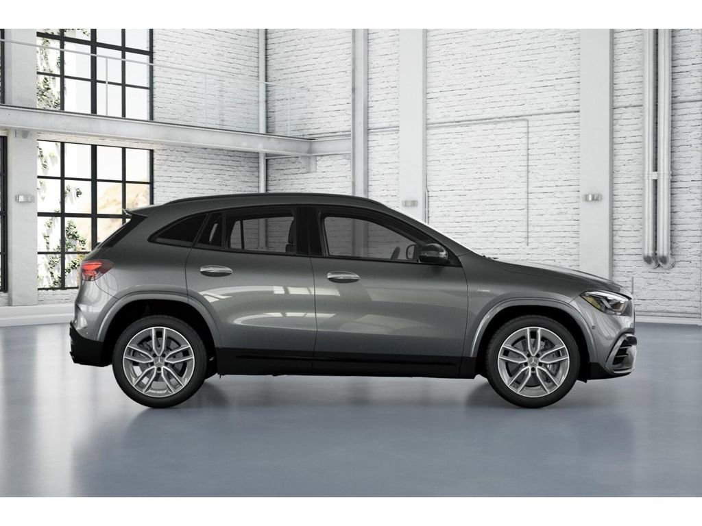 New 2026 Mercedes-Benz GLA 35 AMG 4MATIC image 16