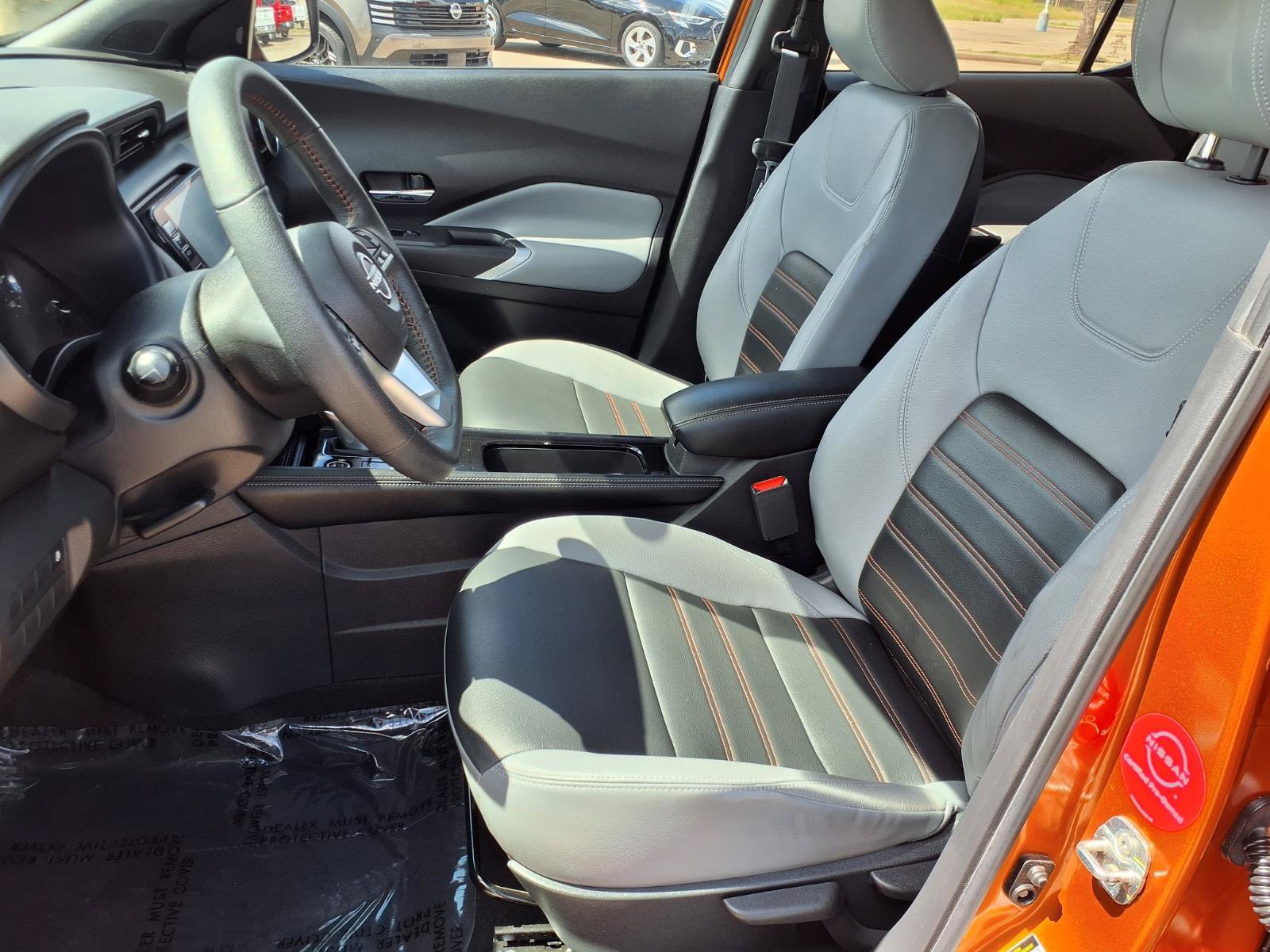 Used 2023 Nissan Kicks SR w/ SR Premium Package FWD image 24