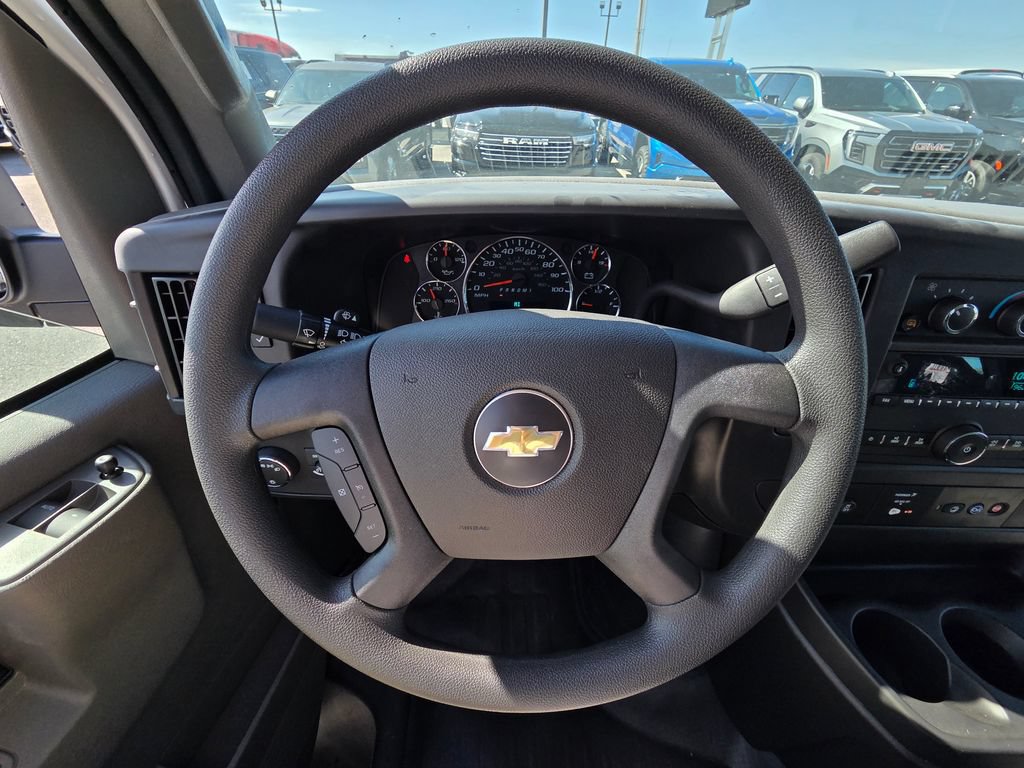 Used 2024 Chevrolet Express 3500 w/ Driver Convenience Package RWD image 14