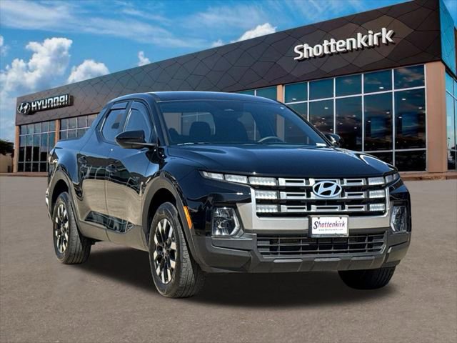 Certified 2025 Hyundai Santa Cruz SE image 3