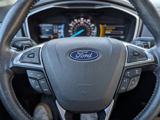 Used 2019 Ford Fusion SE w/ Equipment Group 151A FWD image 21