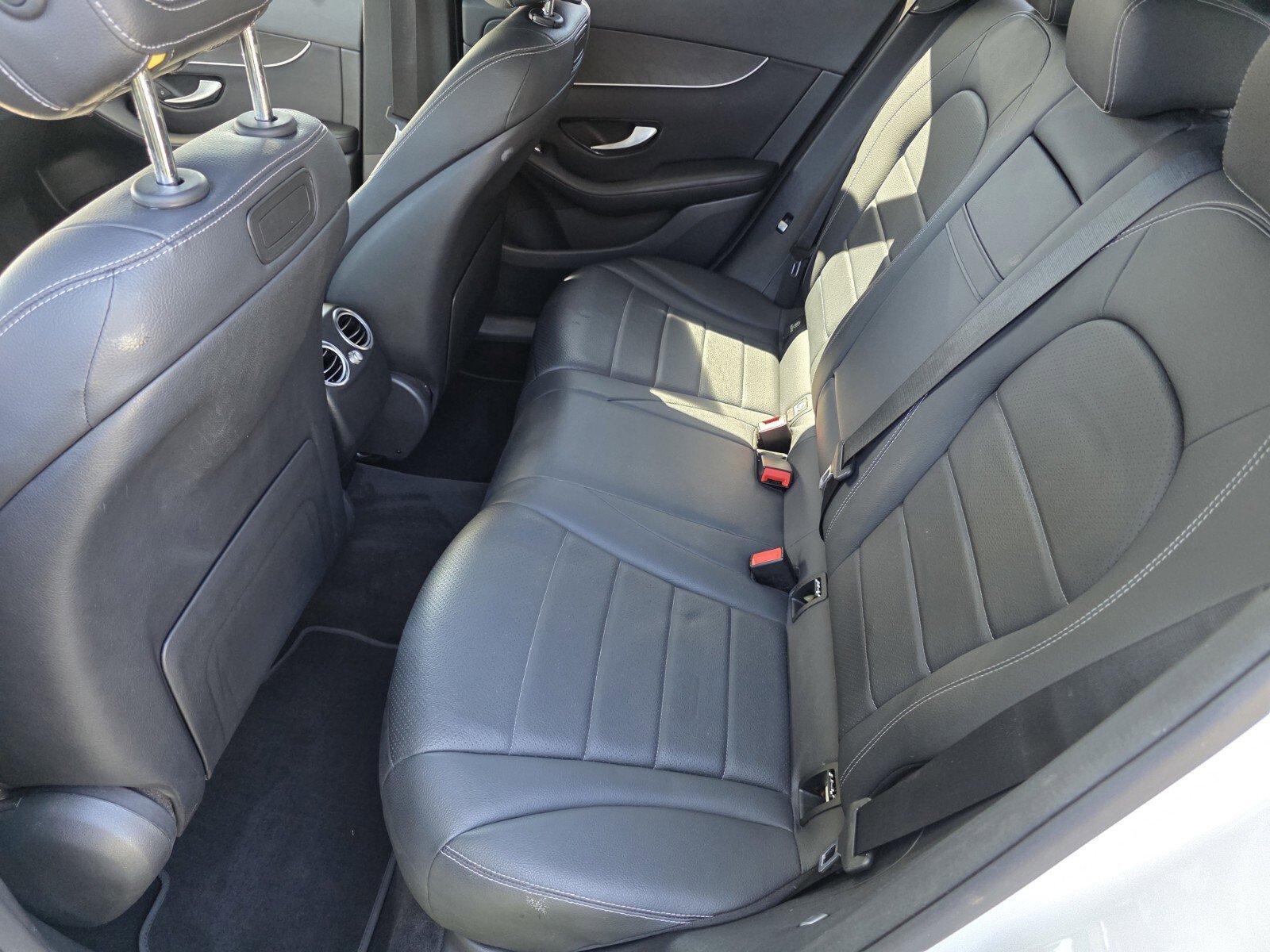 Used 2018 Mercedes-Benz GLC 300 image 13