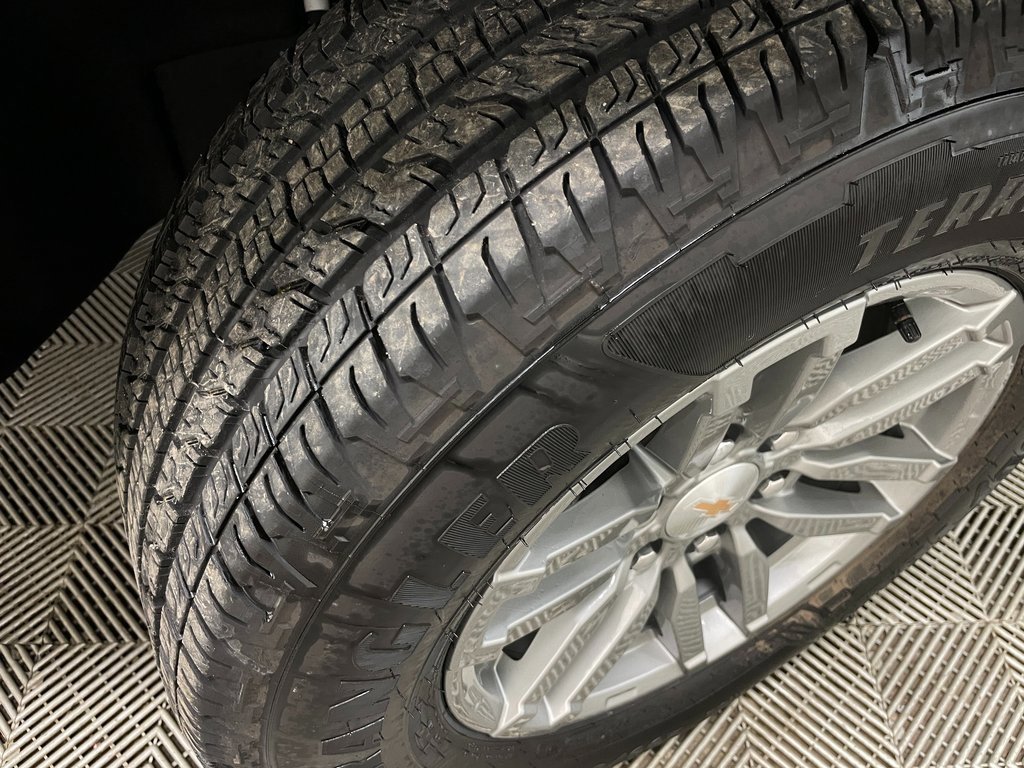 Certified 2024 Chevrolet Colorado LT w/ LT Convenience Package II image 49