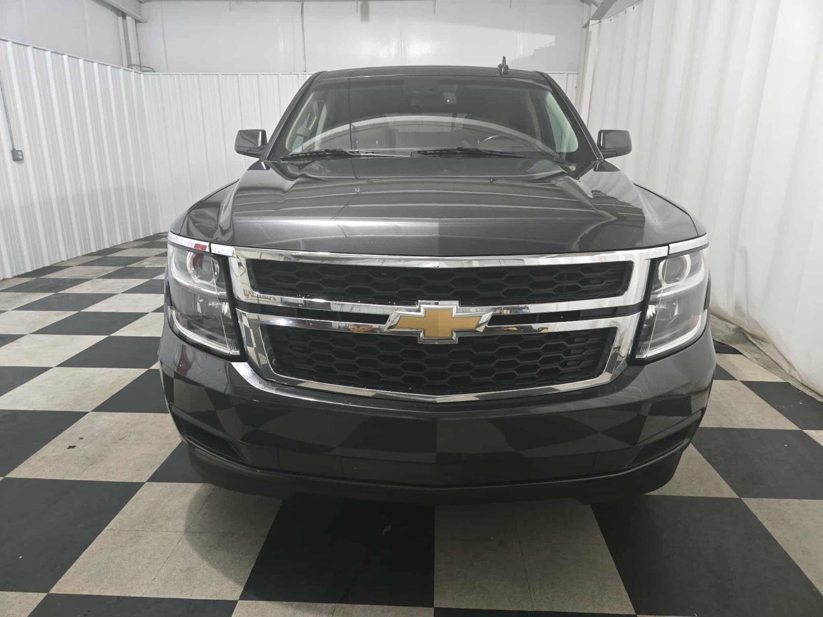 Used 2018 Chevrolet Tahoe LT image 2