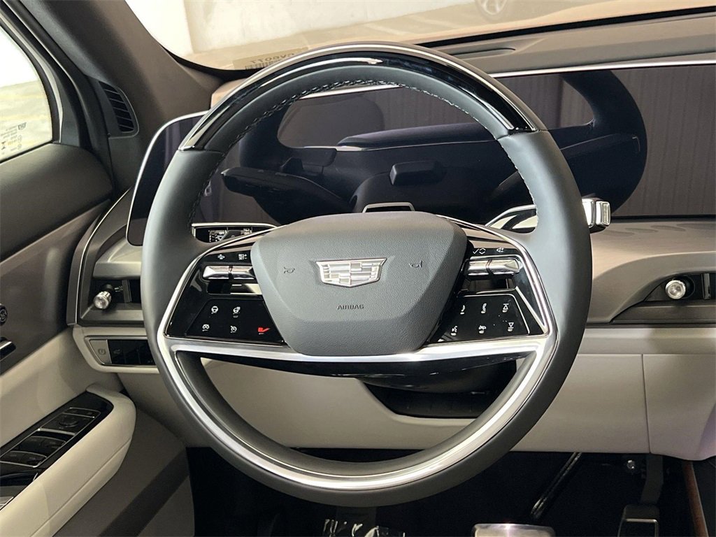 New 2026 Cadillac Vistiq Sport image 12