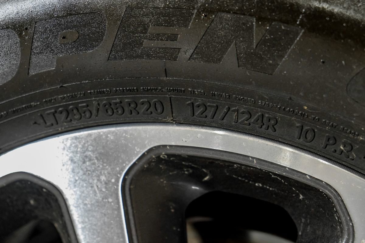 Used 2022 RAM 3500 Limited image 70