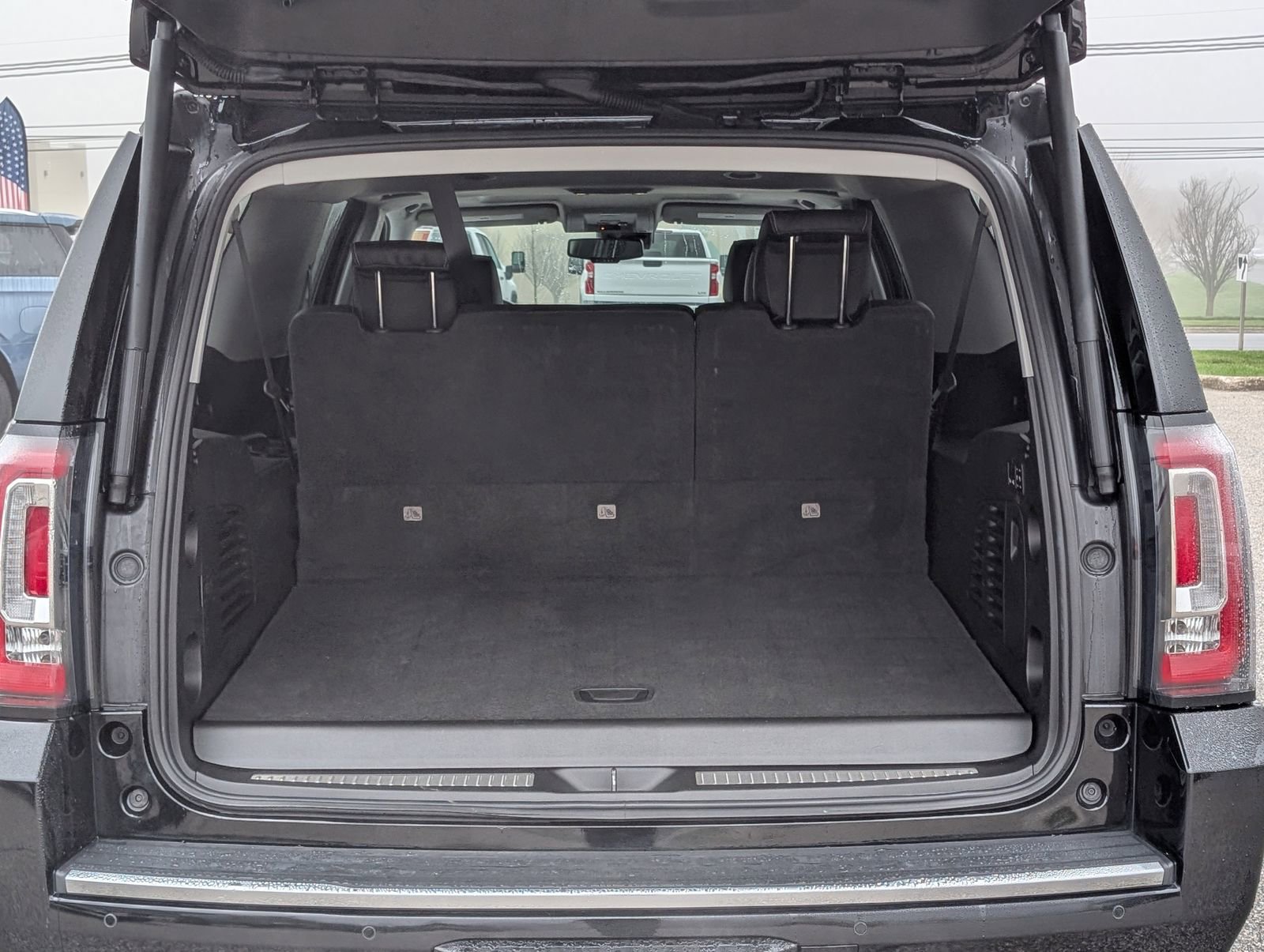 Used 2020 GMC Yukon XL Denali image 15