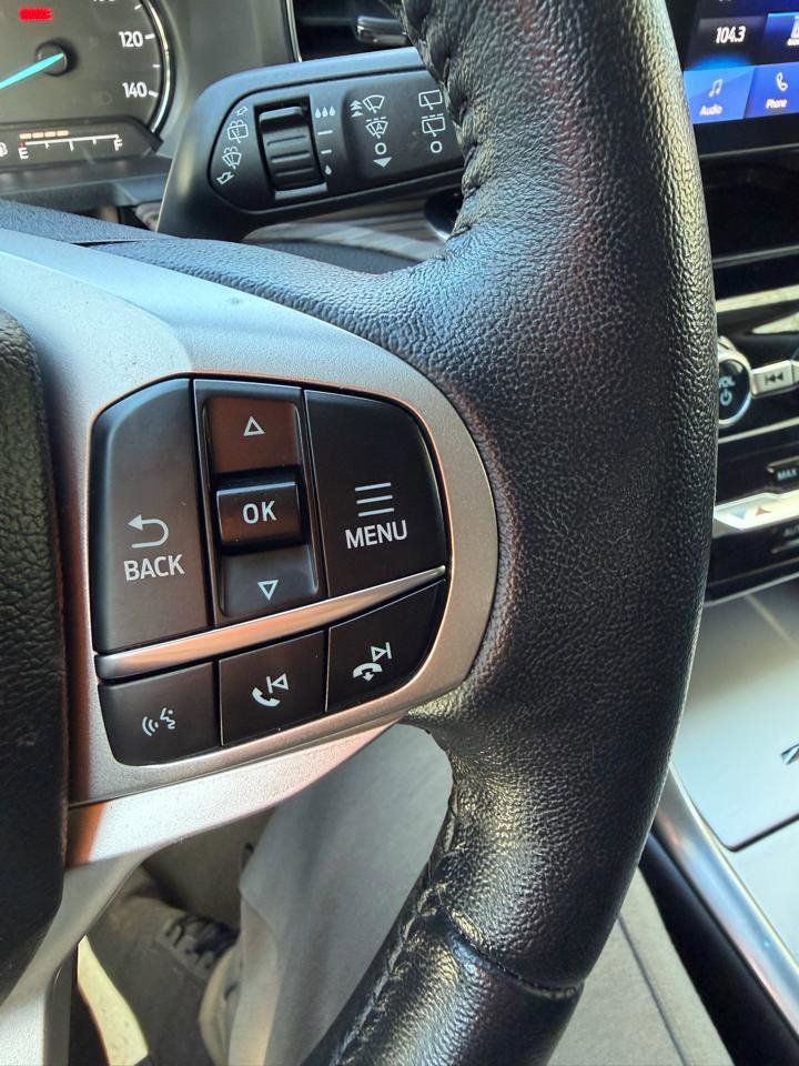 Used 2024 Ford Explorer Limited AWD/4WD image 12