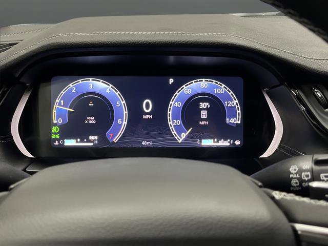 New 2026 Jeep Grand Cherokee L Limited w/ Luxury Tech Group II image 18