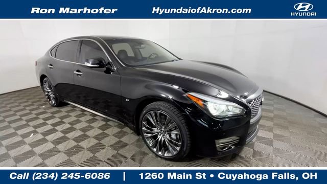 Used 2017 INFINITI Q70 L 3.7 AWD/4WD image 1