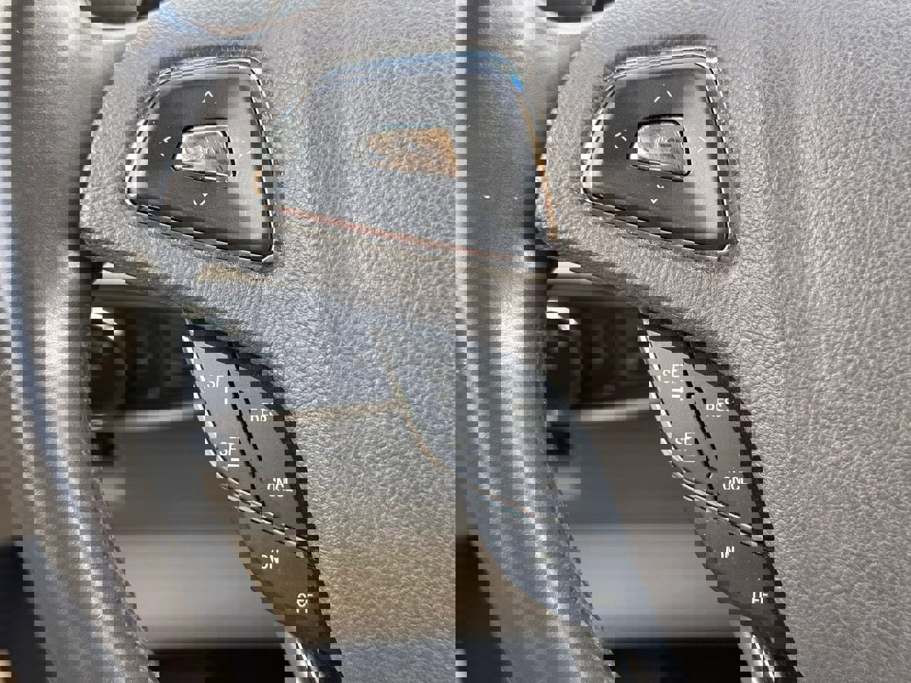 Used 2016 Lincoln MKX Reserve w/ Climate Package image 29