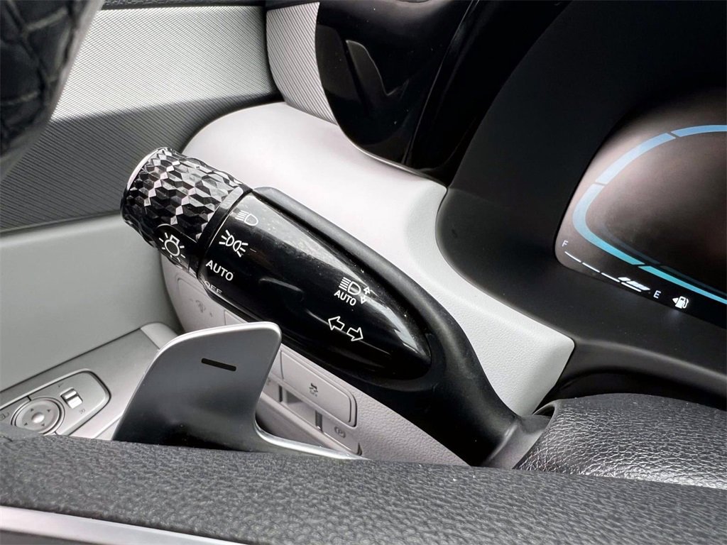 Certified 2023 Hyundai Palisade SEL image 29