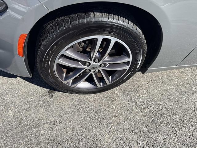 Used 2019 Dodge Charger SXT image 13