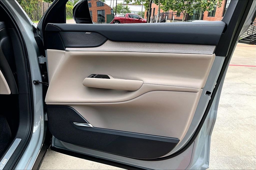 New 2026 Volvo EX90 Plus RWD image 14